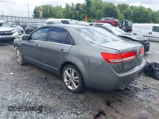 ✅ 2010 Lincoln MKZ • VIN: 3LNHL2GC5AR621592 • Lot: 42623173. Wystawiony na IAAI z przebiegiem 120 786 mil. Bezpłatny archiwum sprzedaży aukcyjnych z USA i szczegółowy raport historii pojazdu na DreamBid. Zdjęcie 3.