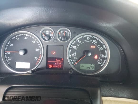 ✅ 2004 Volkswagen Passat GLX • VIN: WVWRH63B94P150234 • Lot: 54092825. Wystawiony na Copart z przebiegiem 89 149 mil. Bezpłatny archiwum sprzedaży aukcyjnych z USA i szczegółowy raport historii pojazdu na DreamBid. Zdjęcie 9.