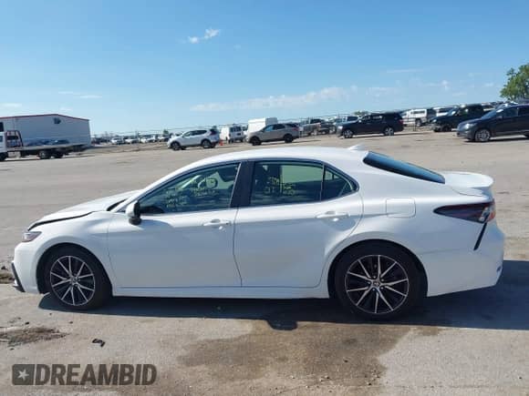 2023 Toyota Camry Hybrid SE с VIN 4T1G31AK4PU611160, выставлен на аукционе IAAI как лот 42546998 с пробегом 88 852 миль миль и . История ставок и продаж доступна на DreamBid. Изображение 15.