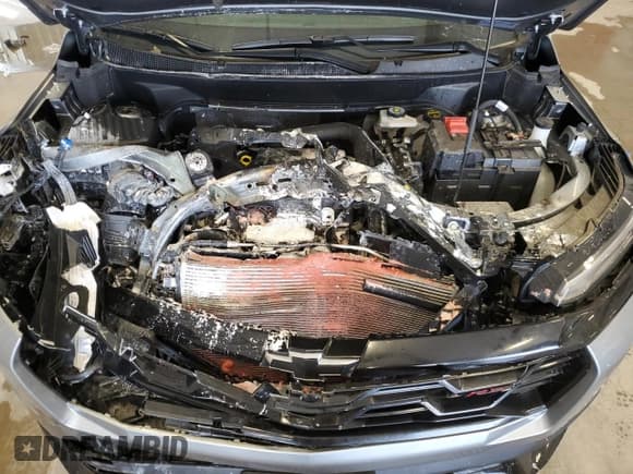 ✅ 2025 Chevrolet Equinox AWD RS • VIN: 3GNAXTEG3SL117107 • Lot: 66610825. Wystawiony na Copart z przebiegiem 16 946 mil. Bezpłatny archiwum sprzedaży aukcyjnych z USA i szczegółowy raport historii pojazdu na DreamBid. Zdjęcie 12.