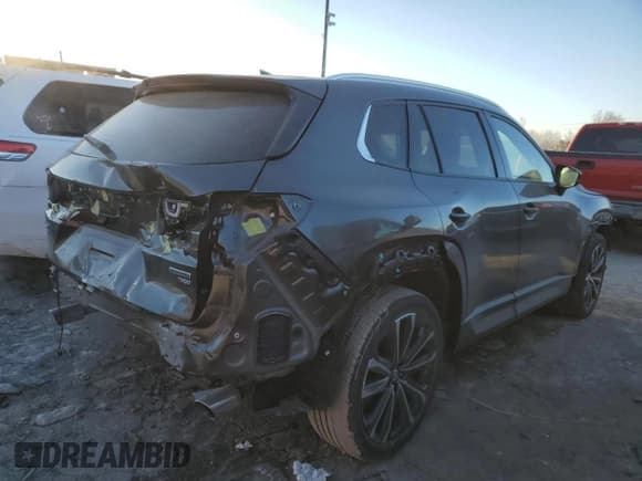 ✅ 2024 Mazda CX-50 Premium • VIN: 7MMVABDY2RN234218 • Lot: 89197935. Listed on Copart with 4,000 mi. Free auction sales archive from the USA and detailed vehicle history report at DreamBid. Image 3.