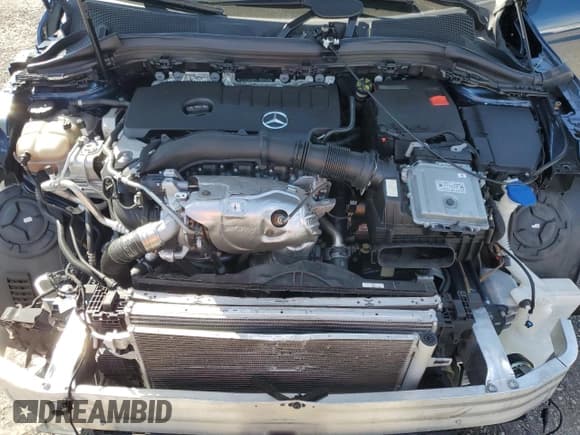 ✅ 2022 Mercedes-Benz GLA 250 • VIN: W1N4N4GB0NJ320043 • Lot: 81327195. Wystawiony na Copart z przebiegiem 40 864 mil. Bezpłatny archiwum sprzedaży aukcyjnych z USA i szczegółowy raport historii pojazdu na DreamBid. Zdjęcie 12.