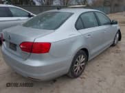 ✅ 2013 Volkswagen Jetta SE • VIN: 3VWDX7AJ4DM406182 • Лот: 41675281. Опубликован ранее на IAAI с пробегом 112 253 миль. Бесплатный доступ к архиву аукционных продаж из США и подробный отчёт об истории автомобиля на DreamBid. Изображение 4.