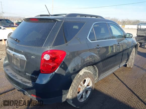 ✅ 2014 Chevrolet Equinox LT • VIN: 2GNFLFEK4E6211657 • Lot: 43703755. Wystawiony na IAAI z przebiegiem 222 500 mil. Bezpłatny archiwum sprzedaży aukcyjnych z USA i szczegółowy raport historii pojazdu na DreamBid. Zdjęcie 4.