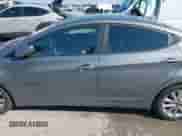 2014 Hyundai Elantra SE z VIN 5NPDH4AE6EH488067, wystawiony jako IAAI lot #43055126 z przebiegiem 104 871 mil mil oraz . Historia ofert i sprzedaży dostępna na DreamBid. Obrazek 14.