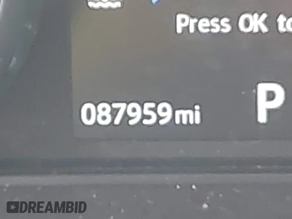 ✅ 2017 Land Rover Range Rover Evoque SE • VIN: SALVP2BG6HH228100 • Lot: 40589551. Listed on IAAI with 87,959 mi. Free auction sales archive from the USA and detailed vehicle history report at DreamBid. Image 15.