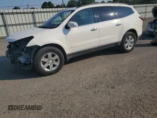 ✅ 2015 Chevrolet Traverse LT • VIN: 1GNKRHKD6FJ112955 • Lot: 68663695. Wystawiony na Copart z przebiegiem 143 515 mil. Bezpłatny archiwum sprzedaży aukcyjnych z USA i szczegółowy raport historii pojazdu na DreamBid. Zdjęcie 1.