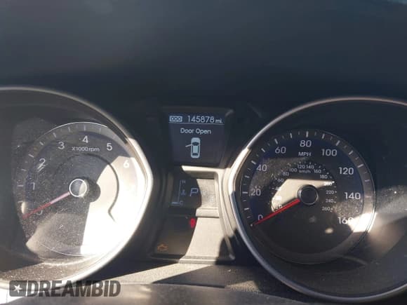 ✅ 2014 Hyundai Elantra • VIN: KMHD35LH8EU189953 • Lot: 43415981. Listed on IAAI with 145,878 mi. Free auction sales archive from the USA and detailed vehicle history report at DreamBid. Image 7.
