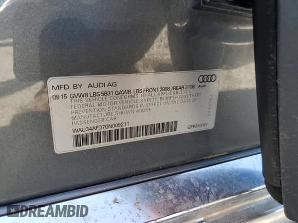 ✅ 2016 Audi A8 3.0T • VIN: WAU34AFD7GN009211 • Lot: 59945235. Wystawiony na Copart z przebiegiem Nie podano. Bezpłatny archiwum sprzedaży aukcyjnych z USA i szczegółowy raport historii pojazdu na DreamBid. Zdjęcie 13.