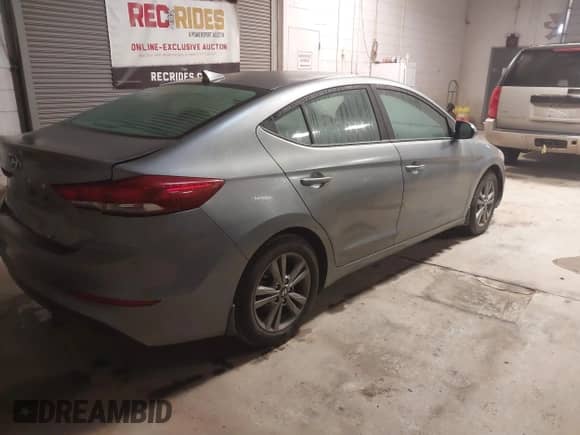 2018 Hyundai Elantra Value Edition with VIN KMHD84LF2JU553580, listed as a IAAI auction lot 41590384 with 61,589 mi miles and . Bid and sale history available at DreamBid. Image 4.