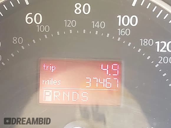 ✅ 2009 Volkswagen Beetle S • VIN: 3VWRW31C19M518786 • Lot: 43001990. Listed on IAAI with 37,467 mi. Free auction sales archive from the USA and detailed vehicle history report at DreamBid. Image 15.