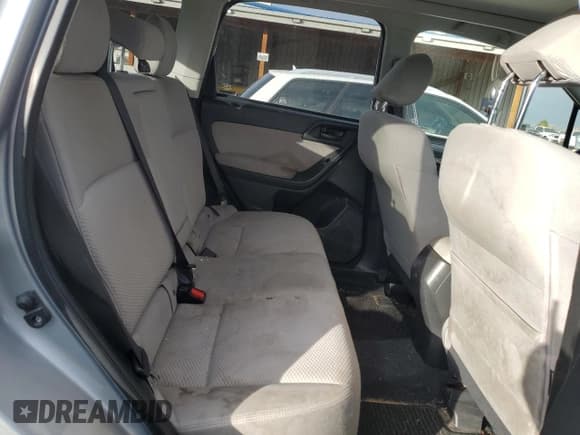 ✅ 2014 Subaru Forester Premium • VIN: JF2SJAEC5EH496275 • Lot: 93862445. Wystawiony na Copart z przebiegiem 59 979 mil. Bezpłatny archiwum sprzedaży aukcyjnych z USA i szczegółowy raport historii pojazdu na DreamBid. Zdjęcie 11.