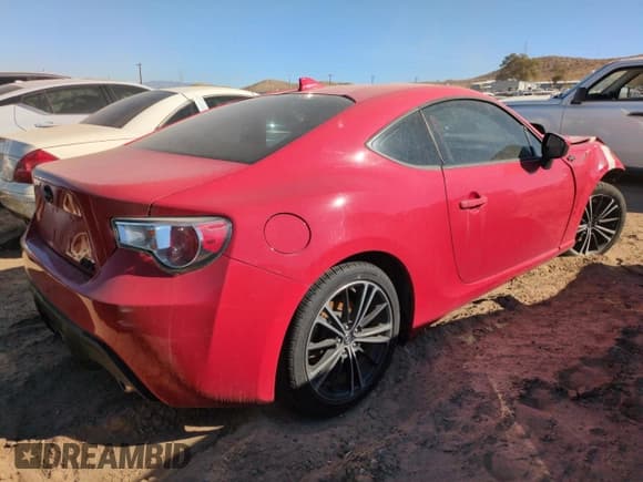 ✅ 2015 Scion FR-S • VIN: JF1ZNAA13F8705249 • Лот: 81463715. Опубликован ранее на Copart с пробегом Не указан. Бесплатный доступ к архиву аукционных продаж из США и подробный отчёт об истории автомобиля на DreamBid. Изображение 3.