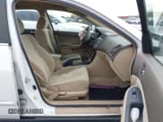 ✅ 2007 Honda Accord LX • VIN: 1HGCM56487A063832 • Lot: 43722318. Listed on IAAI with 149,433 mi. Free auction sales archive from the USA and detailed vehicle history report at DreamBid. Image 5.