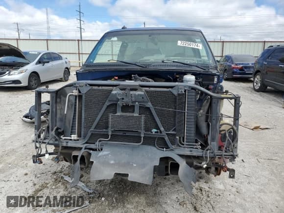 ✅ 2003 Chevrolet Silverado SS • VIN: 2GCEK19N531325806 • Лот: 72250174. Опубликован ранее на Copart с пробегом Не указан. Бесплатный доступ к архиву аукционных продаж из США и подробный отчёт об истории автомобиля на DreamBid. Изображение 5.