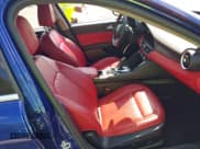 ✅ 2021 Alfa Romeo Giulia • VIN: ZARFAMAN7M7643215 • Lot: 41976004. Listed on IAAI with 33,137 mi. Free auction sales archive from the USA and detailed vehicle history report at DreamBid. Image 5.