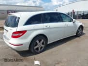 ✅ 2011 Mercedes-Benz R 350 • VIN: 4JGCB6FE8BA126614 • Лот: 43356411. Опубликован ранее на IAAI с пробегом 223 422 миль. Бесплатный доступ к архиву аукционных продаж из США и подробный отчёт об истории автомобиля на DreamBid. Изображение 4.