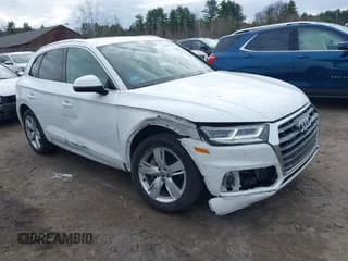 ✅ 2019 Audi Q5 Prestige • VIN: WA1CNAFY9K2087240 • Лот: 43589737. Опубликован ранее на IAAI с пробегом 27 208 миль. Бесплатный доступ к архиву аукционных продаж из США и подробный отчёт об истории автомобиля на DreamBid. Изображение 1.