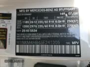 ✅ 2025 Mercedes-Benz GLC 300 • VIN: W1NKM4HB4SF241305 • Lot: 80206535. Listed on Copart with 5,030 mi. Free auction sales archive from the USA and detailed vehicle history report at DreamBid. Image 13.