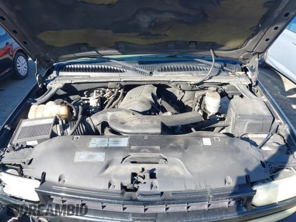 ✅ 2004 Chevrolet Tahoe LS • VIN: 1GNEK13T64R298221 • Лот: 43615648. Опубликован ранее на IAAI с пробегом 199 192 миль. Бесплатный доступ к архиву аукционных продаж из США и подробный отчёт об истории автомобиля на DreamBid. Изображение 10.