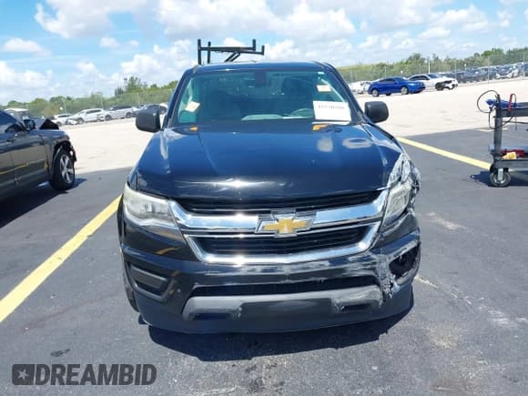✅ 2019 Chevrolet Colorado 2WD Work Truck • VIN: 1GCHSBEA7K1241528 • Lot: 42530288. Wystawiony na IAAI z przebiegiem 99 798 mil. Bezpłatny archiwum sprzedaży aukcyjnych z USA i szczegółowy raport historii pojazdu na DreamBid. Zdjęcie 12.