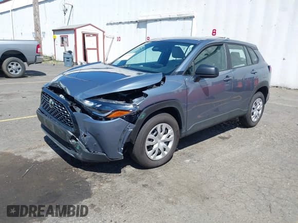 ✅ 2024 Toyota Corolla Cross L • VIN: 7MUAAABG4RV104802 • Lot: 42655512. Listed on IAAI with 11,840 mi. Free auction sales archive from the USA and detailed vehicle history report at DreamBid. Image 2.