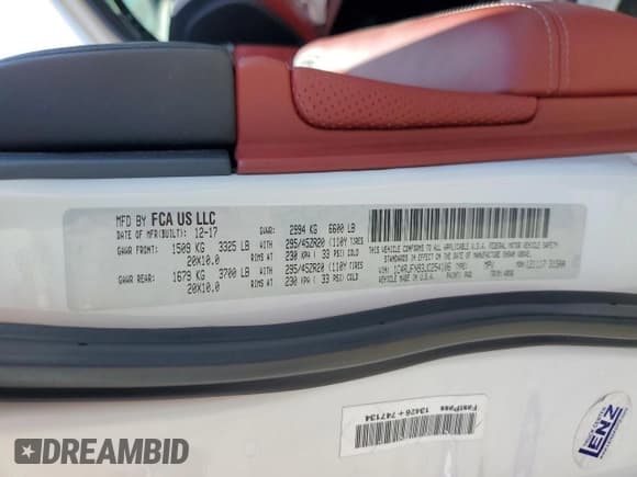 ✅ 2018 Jeep Grand Cherokee Trackhawk • VIN: 1C4RJFN93JC254106 • Лот: 67853135. Опубликован ранее на Copart с пробегом 20 393 миль. Бесплатный доступ к архиву аукционных продаж из США и подробный отчёт об истории автомобиля на DreamBid. Изображение 14.