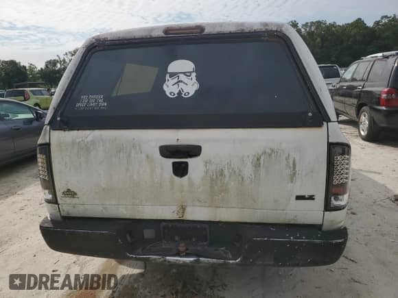 2005 Dodge 1500 ST z VIN 1D7HA16P75J581546, wystawiony jako Copart lot #76281524 z przebiegiem 223 049 mil mil oraz Czysty tytuł • Clean title. Historia ofert i sprzedaży dostępna na DreamBid. Obrazek 6.