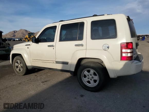 ✅ 2010 Jeep Liberty Sport • VIN: 1J4PN2GK4AW102929 • Lot: 91916515. Listed on Copart with 276,274 mi. Free auction sales archive from the USA and detailed vehicle history report at DreamBid. Image 2.