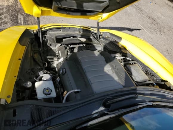 ✅ 2016 Chevrolet Corvette 2LT • VIN: 1G1YD2D7XG5123465 • Lot: 90440395. Wystawiony na Copart z przebiegiem 39 358 mil. Bezpłatny archiwum sprzedaży aukcyjnych z USA i szczegółowy raport historii pojazdu na DreamBid. Zdjęcie 11.