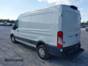 ✅ 2022 Ford Transit Cargo • VIN: 1FTBW9C80NKA31953 • Lot: 43270363. Listed on IAAI with 163,651 mi. Free auction sales archive from the USA and detailed vehicle history report at DreamBid. Image 3.