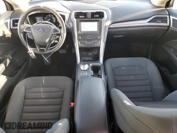 ✅ 2019 Ford Fusion SE • VIN: 3FA6P0LU4KR149329 • Лот: 70938755. Опубликован ранее на Copart с пробегом 154 349 миль. Бесплатный доступ к архиву аукционных продаж из США и подробный отчёт об истории автомобиля на DreamBid. Изображение 8.