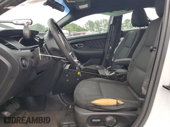 ✅ 2016 Ford Police Interceptor • VIN: 1FAHP2MT2GG154666 • Lot: 60704855. Listed on Copart with 90,210 mi. Free auction sales archive from the USA and detailed vehicle history report at DreamBid. Image 7.