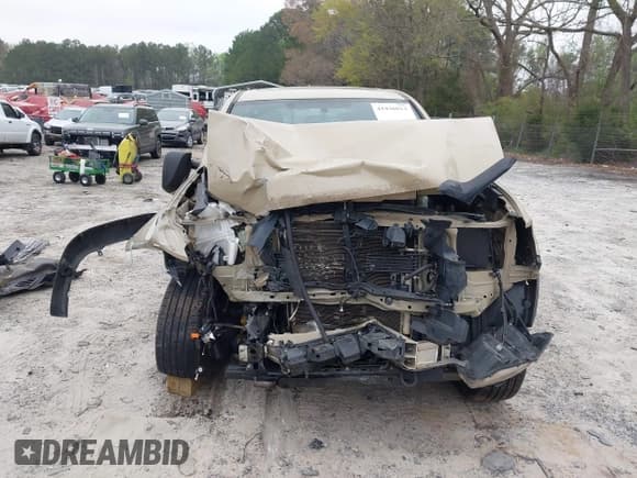 ✅ 2017 Toyota Tacoma SR5 • VIN: 5TFAZ5CN5HX045873 • Лот: 41946013. Опубликован ранее на IAAI с пробегом 114 892 миль. Бесплатный доступ к архиву аукционных продаж из США и подробный отчёт об истории автомобиля на DreamBid. Изображение 13.