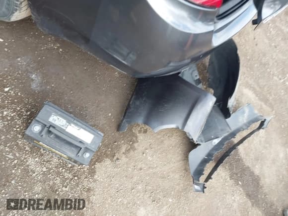 ✅ 2015 Dodge Dart SXT • VIN: 1C3CDFBB8FD104907 • Lot: 43485572. Wystawiony na IAAI z przebiegiem 121 445 mil. Bezpłatny archiwum sprzedaży aukcyjnych z USA i szczegółowy raport historii pojazdu na DreamBid. Zdjęcie 12.