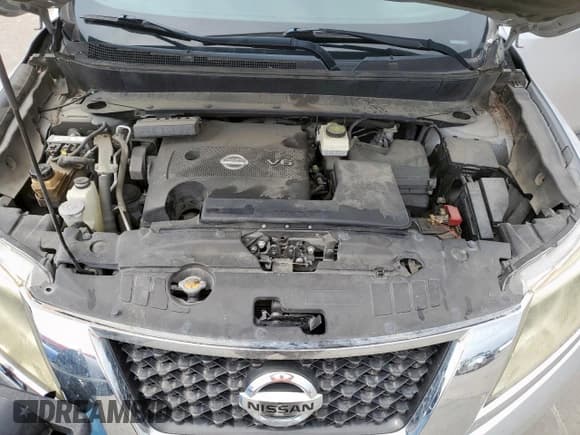 ✅ 2014 Nissan Pathfinder Platinum • VIN: 5N1AR2MN1EC609692 • Lot: 57775355. Listed on Copart with 191,997 mi. Free auction sales archive from the USA and detailed vehicle history report at DreamBid. Image 12.