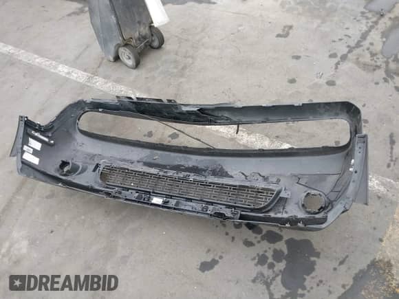 2015 Dodge Challenger R/T Plus with VIN 2C3CDZBT6FH924089, listed as a IAAI auction lot 41472696 with 87,089 mi miles and . Bid and sale history available at DreamBid. Image 12.