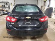 ✅ 2017 Chevrolet Cruze LS • VIN: 1G1BC5SM6H7215276 • Lot: 71184272. Listed on Copart with 78,960 mi. Free auction sales archive from the USA and detailed vehicle history report at DreamBid. Image 6.