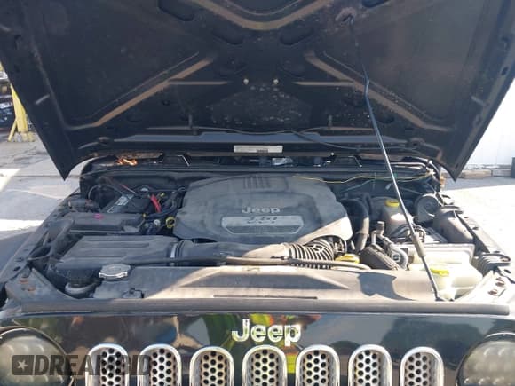 ✅ 2013 Jeep Wrangler Unlimited Sport • VIN: 1C4HJWDG9DL510121 • Лот: 42389944. Опубликован ранее на IAAI с пробегом 84 390 миль. Бесплатный доступ к архиву аукционных продаж из США и подробный отчёт об истории автомобиля на DreamBid. Изображение 10.