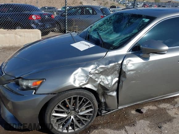 ✅ 2014 Lexus IS 250 • VIN: JTHBF1D22E5013401 • Lot: 43324059. Listed on IAAI with 104,289 mi. Free auction sales archive from the USA and detailed vehicle history report at DreamBid. Image 6.