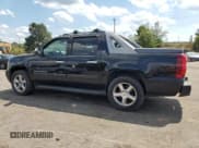 ✅ 2008 Chevrolet Avalanche LS • VIN: 3GNFK12378G146945 • Лот: 71687065. Опубликован ранее на Copart с пробегом 317 391 миль. Бесплатный доступ к архиву аукционных продаж из США и подробный отчёт об истории автомобиля на DreamBid. Изображение 2.