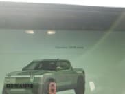 ✅ 2022 Rivian R1T Launch Edition • VIN: 7FCTGAAL5NN004623 • Lot: 47966085. Wystawiony na Copart z przebiegiem 28 798 mil. Bezpłatny archiwum sprzedaży aukcyjnych z USA i szczegółowy raport historii pojazdu na DreamBid. Zdjęcie 9.