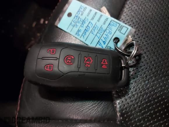 ✅ 2017 Ford Explorer Sport • VIN: 1FM5K8GT9HGA04092 • Lot: 41354237. Wystawiony na IAAI z przebiegiem 96 620 mil. Bezpłatny archiwum sprzedaży aukcyjnych z USA i szczegółowy raport historii pojazdu na DreamBid. Zdjęcie 11.