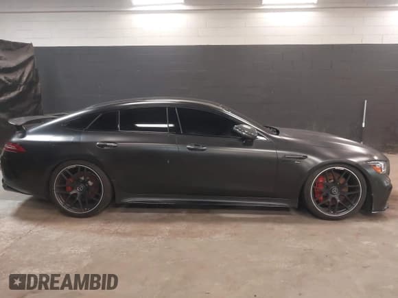 ✅ 2021 Mercedes-Benz AMG GT 63 S • VIN: W1K7X8KB8MA036533 • Lot: 42072895. Wystawiony na IAAI z przebiegiem 27 508 mil. Bezpłatny archiwum sprzedaży aukcyjnych z USA i szczegółowy raport historii pojazdu na DreamBid. Zdjęcie 13.