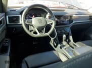 ✅ 2023 Volkswagen Atlas SE • VIN: 1V2WP2CA4PC553201 • Lot: 71232234. Listed on Copart with 22,828 mi. Free auction sales archive from the USA and detailed vehicle history report at DreamBid. Image 8.