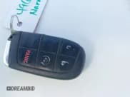 ✅ 2017 Jeep Renegade Latitude • VIN: ZACCJABB8HPE80681 • Lot: 43106963. Wystawiony na IAAI z przebiegiem 137 553 mil. Bezpłatny archiwum sprzedaży aukcyjnych z USA i szczegółowy raport historii pojazdu na DreamBid. Zdjęcie 11.