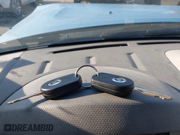 ✅ 2008 Mercury Mariner Premier • VIN: 4M2CU87128KJ15756 • Lot: 43119812. Wystawiony na IAAI z przebiegiem 160 318 mil. Bezpłatny archiwum sprzedaży aukcyjnych z USA i szczegółowy raport historii pojazdu na DreamBid. Zdjęcie 11.