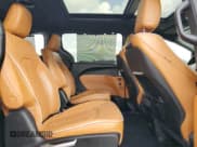 ✅ 2022 Chrysler Pacifica Pinnacle • VIN: 2C4RC3PG3NR203089 • Лот: 44198905. Опубликован ранее на Copart с пробегом 40 334 миль. Бесплатный доступ к архиву аукционных продаж из США и подробный отчёт об истории автомобиля на DreamBid. Изображение 11.