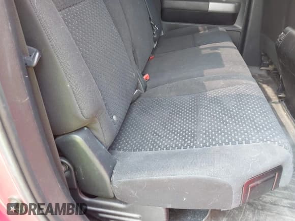 ✅ 2012 Toyota Tundra • VIN: 5TFUY5F16CX231794 • Лот: 42454478. Опубликован ранее на IAAI с пробегом 249 756 миль. Бесплатный доступ к архиву аукционных продаж из США и подробный отчёт об истории автомобиля на DreamBid. Изображение 8.