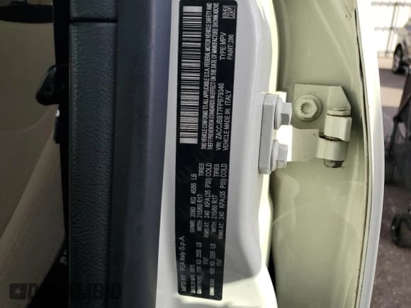 ✅ 2015 Jeep Renegade Latitude • VIN: ZACCJBBT7FPB79346 • Lot: 90654055. Listed on Copart with 80,117 mi. Free auction sales archive from the USA and detailed vehicle history report at DreamBid. Image 13.